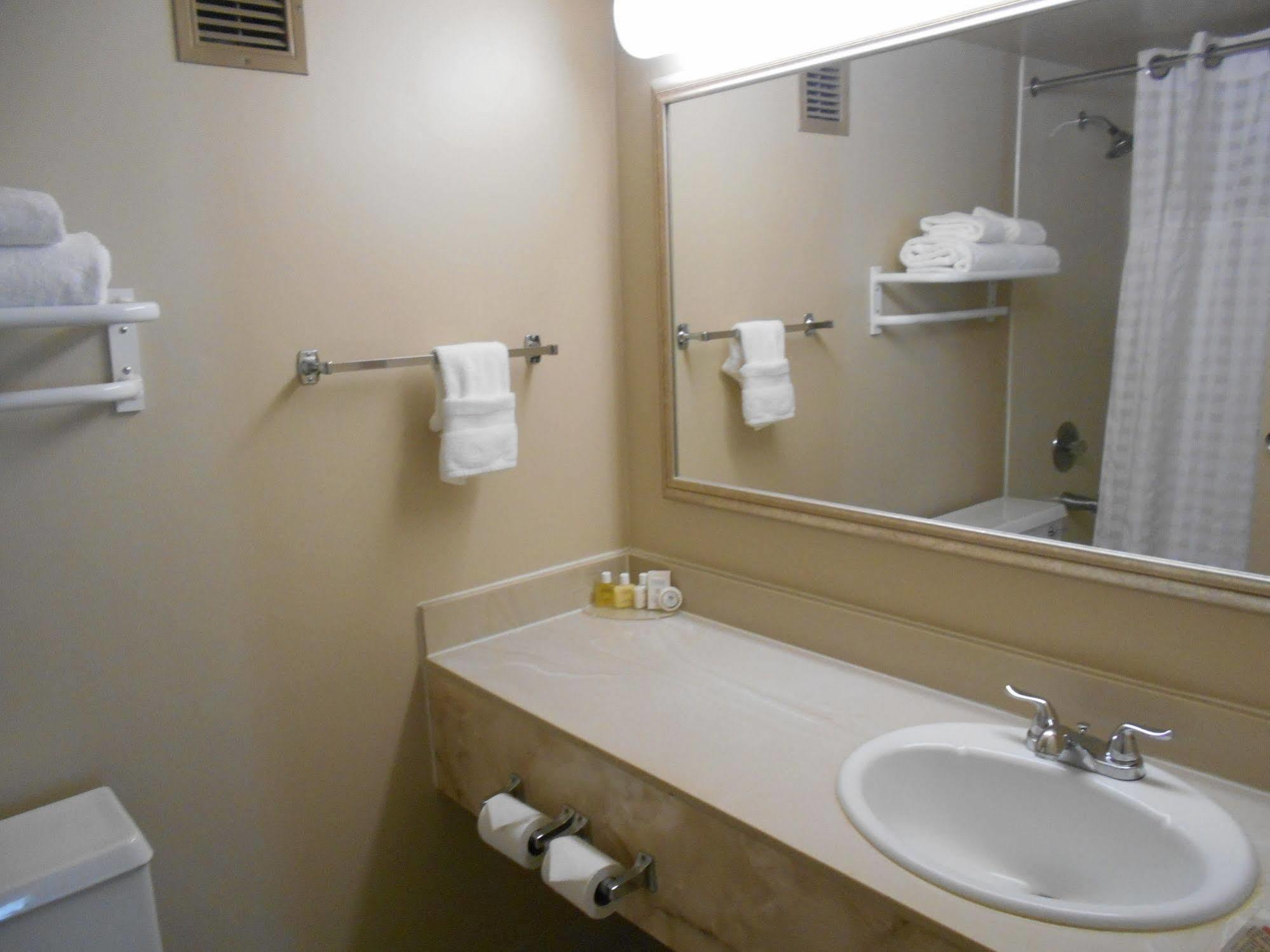 Red Lion Inn & Suites Olympia, Governor Hotel Dış mekan fotoğraf